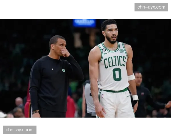 马祖拉谈凯尔特人防守体系：死守禁区策略与外围一对一防守